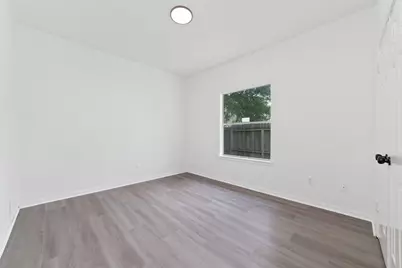 4211 Torrey Creek Lane, Houston, TX 77014 - Photo 19