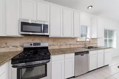 4211 Torrey Creek Lane, Houston, TX 77014 - Photo 15