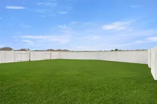 312 Legacy Point Dr, Sealy, TX 77474 - Photo 25