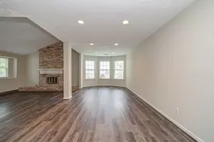 28706 Savannah Dr, Shenandoah, TX 77381 - Photo 11