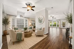 140 Greenridge Cir, League City, TX 77573 - Photo 5
