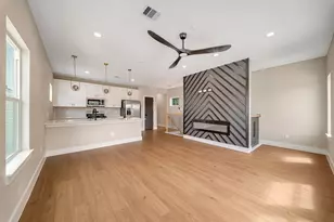966 South Ln, Houston, TX 77088 - Photo 15