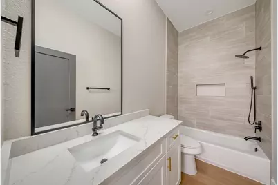 966 South Lane #A/B, Houston, TX 77088 - Photo 21