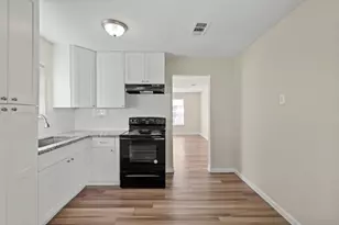 8244 Hartford St, Houston, TX 77017 - Photo 5