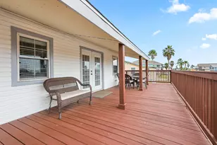 16630 John Silver Rd, Galveston, TX 77554 - Photo 9