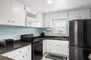 16630 John Silver Rd, Galveston, TX 77554 - Photo 17