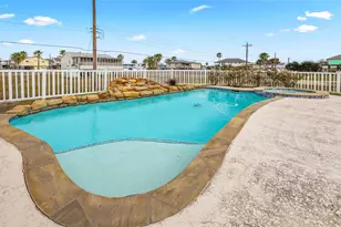 16630 John Silver Rd, Galveston, TX 77554 - Photo 25
