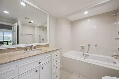 2200 Willowick Road #8BC, Houston, TX 77027 - Photo 13