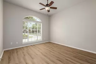 14618 Kings Head Dr, Houston, TX 77044 - Photo 29