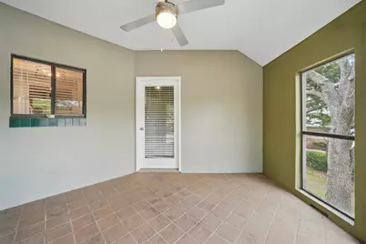 4144 Greystone Way #305, Sugar Land, TX 77479 - Photo 9