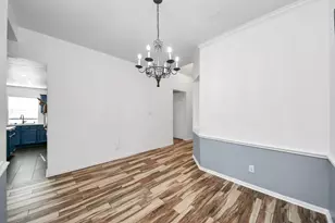 18318 Farriswood Ct, Cypress, TX 77433 - Photo 7