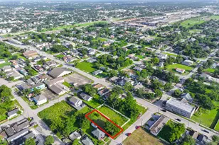 1807 Davis St, Houston, TX 77026 - Photo 9