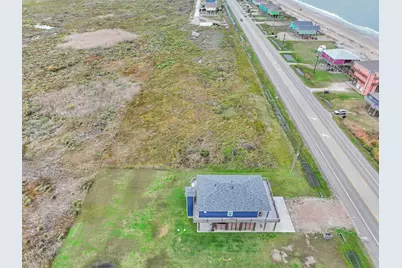2409 Highway 87, Gilchrist, TX 77617 - Photo 31