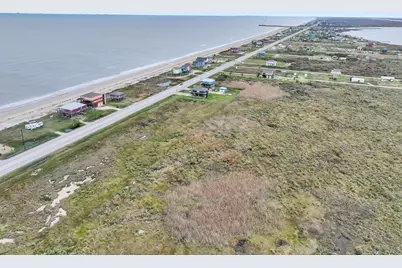 2409 Highway 87, Gilchrist, TX 77617 - Photo 17