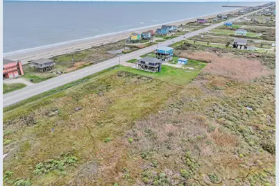 2409 Highway 87, Gilchrist, TX 77617 - Photo 25