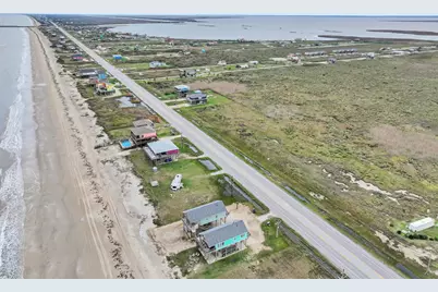 2409 Highway 87, Gilchrist, TX 77617 - Photo 19