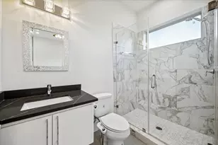 710 Stanford St, Houston, TX 77019 - Photo 21