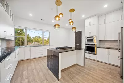 710 Stanford Street #C, Houston, TX 77019 - Photo 11