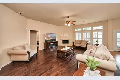28010 Hollyfare Drive, Katy, TX 77494 - Photo 9