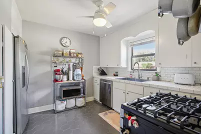 312 Graceland Street, Houston, TX 77009 - Photo 7