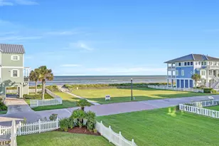 11614 Beachside, Galveston, TX 77554 - Photo 23