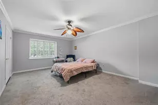 5223 Arboles Dr, Houston, TX 77035 - Photo 15