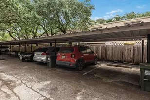5223 Arboles Dr, Houston, TX 77035 - Photo 21