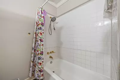 5223 Arboles Drive, Houston, TX 77035 - Photo 19