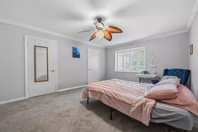 5223 Arboles Drive, Houston, TX 77035 - Photo 17