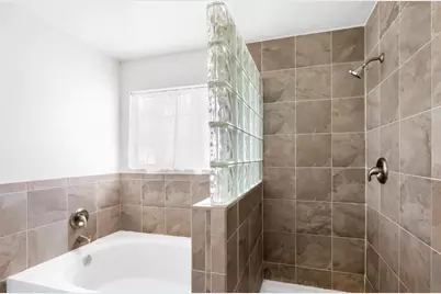 4922 Dobbin Springs Lane, Kingwood, TX 77345 - Photo 15