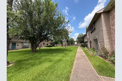 7214 Crownwest Street #7214, Houston, TX 77072 - Photo 19