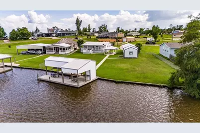 122 Read Oak, Onalaska, TX 77360 - Photo 1