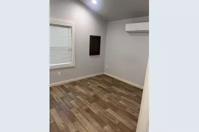 129 Shoreline Drive, Cleveland, TX 77327 - Photo 5