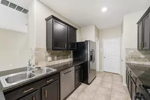 1730 Parkside Shrs Ln, Crosby, TX 77532 - Photo 11