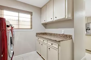 4330 Shady Springs Dr, Seabrook, TX 77586 - Photo 19