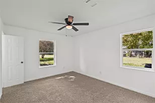 707 Lilley Rd, Alvin, TX 77511 - Photo 17