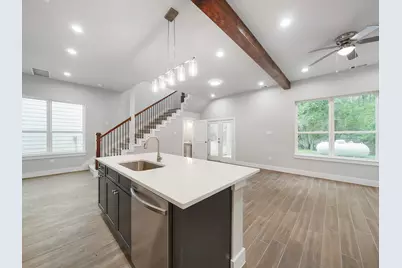 731 Magnolia Point Drive, Houston, TX 77336 - Photo 9