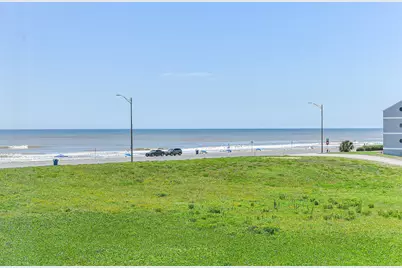 7312 Seawall Boulevard #209, Galveston, TX 77551 - Photo 9
