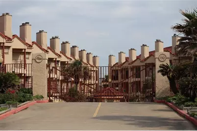 7312 Seawall Boulevard #209, Galveston, TX 77551 - Photo 13