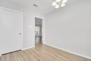 11834 Caprock Canyons Ln, Sugar Land, TX 77498 - Photo 15