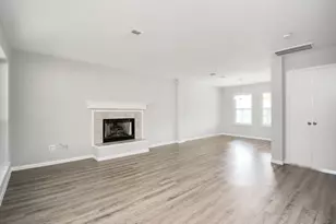 11834 Caprock Canyons Ln, Sugar Land, TX 77498 - Photo 3