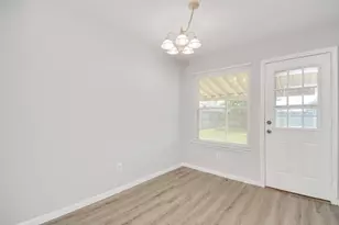 11834 Caprock Canyons Ln, Sugar Land, TX 77498 - Photo 9