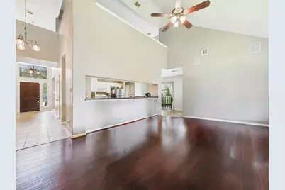 1484 Allison Street, Alvin, TX 77511 - Photo 9