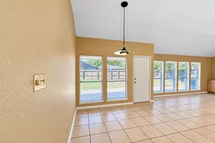 2206 Friarwood Trail, Houston, TX 77339 - Photo 15