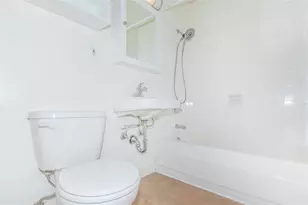 1825 Mission St, San Francisco, CA 94103 - Photo 17