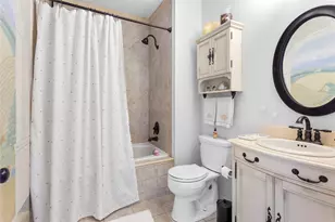 1342 10th St, Dickinson, TX 77539 - Photo 15