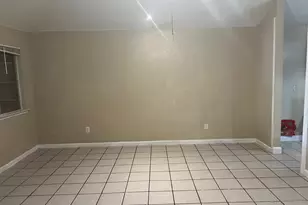 10927 Wilkenburg Dr, Houston, TX 77086 - Photo 7