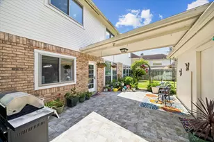 906 Venice St, Sugar Land, TX 77478 - Photo 27