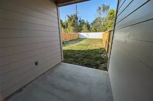 7745 Swiftwater Ln, Houston, TX 77075 - Photo 31