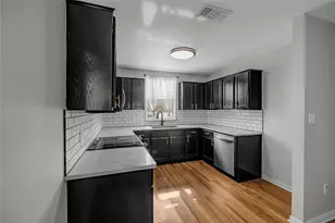 1304 E Polk Ave, Victoria, TX 77901 - Photo 3